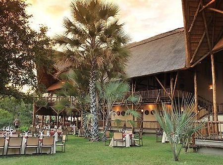 Three Cities Thorntree River Lodge Livingstone Ngoại thất bức ảnh