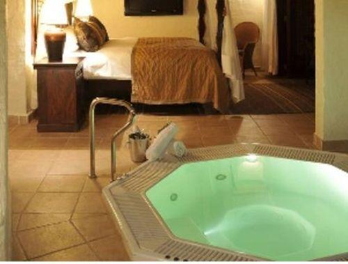 Three Cities Thorntree River Lodge Livingstone Ngoại thất bức ảnh