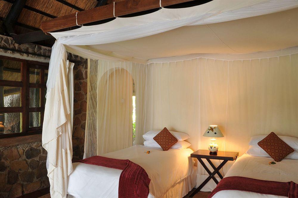 Three Cities Thorntree River Lodge Livingstone Ngoại thất bức ảnh