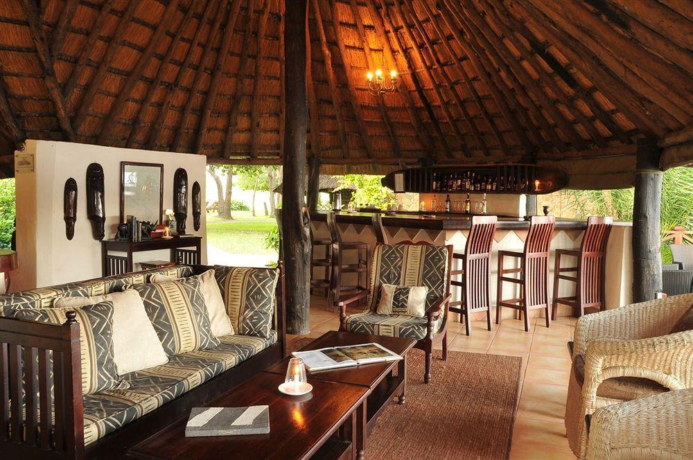 Three Cities Thorntree River Lodge Livingstone Ngoại thất bức ảnh