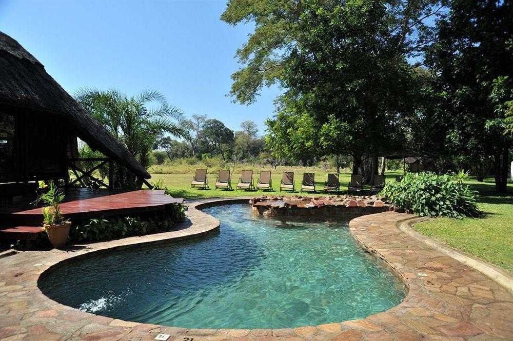 Three Cities Thorntree River Lodge Livingstone Ngoại thất bức ảnh