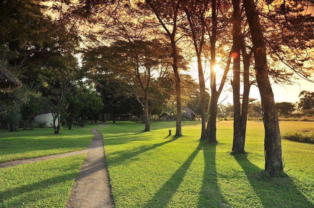 Three Cities Thorntree River Lodge Livingstone Ngoại thất bức ảnh