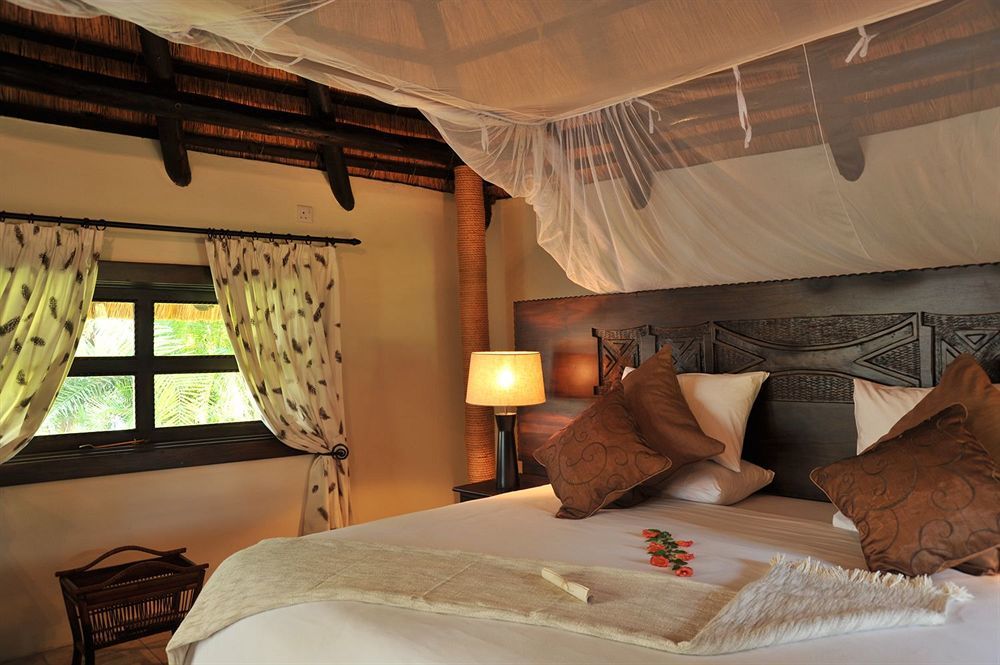 Three Cities Thorntree River Lodge Livingstone Ngoại thất bức ảnh